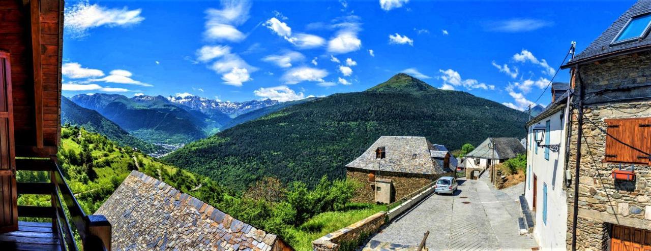 Apartamentos Aran Montcorbau 外观 照片