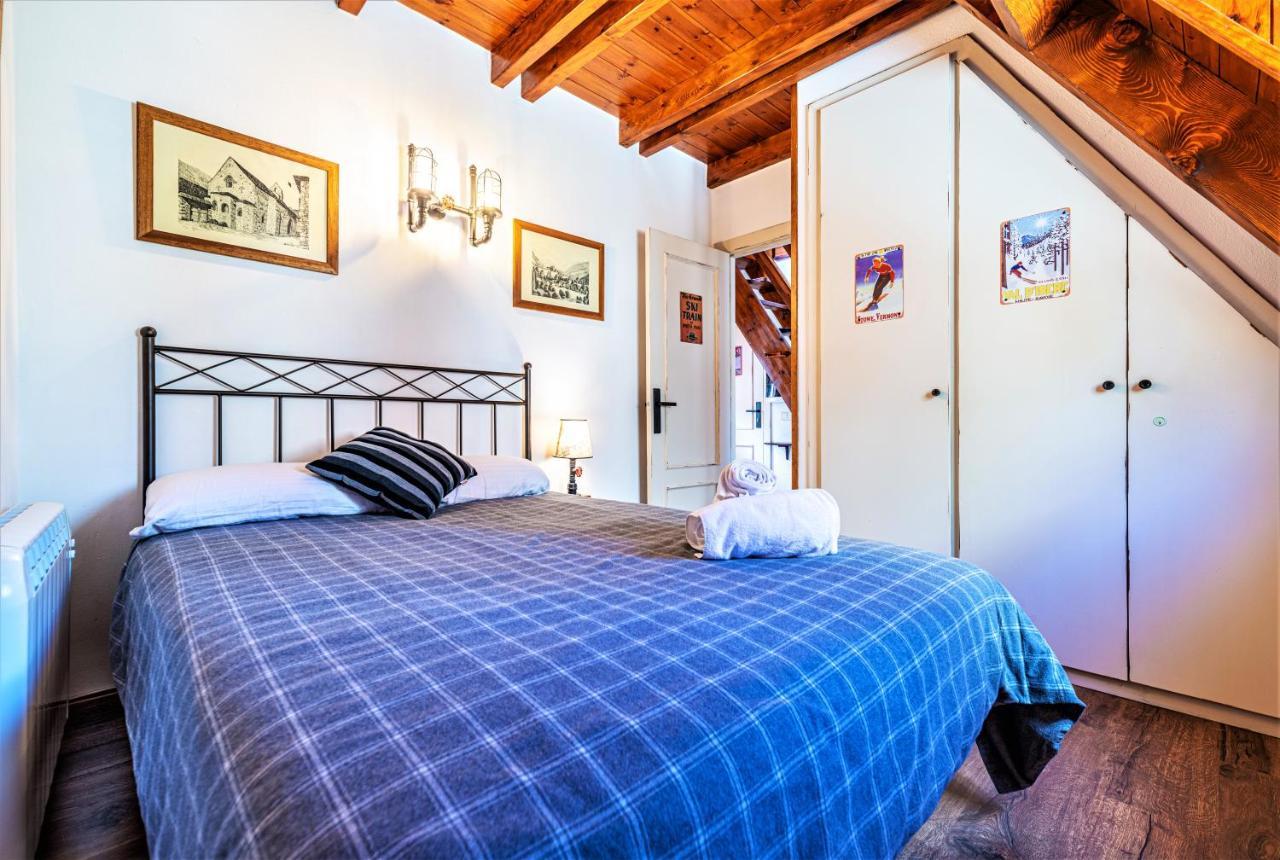 Apartamentos Aran Montcorbau 外观 照片