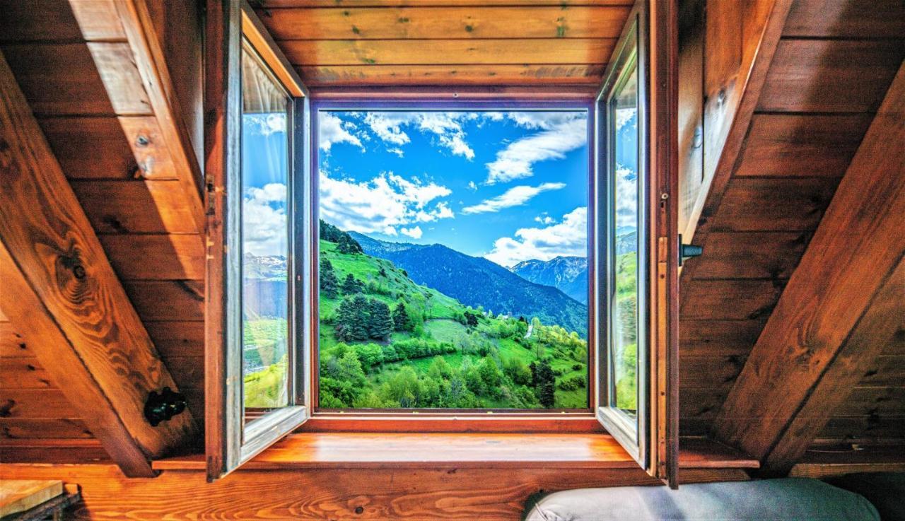 Apartamentos Aran Montcorbau 外观 照片